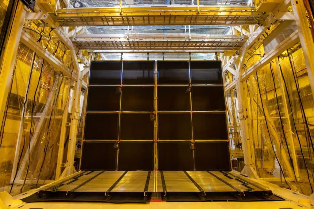 Fermilab's Short-Baseline Neutrino Program's last detector is being assembled by scientists