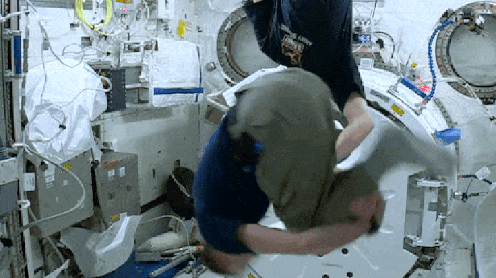 How much dark matter does your body absorb each second?