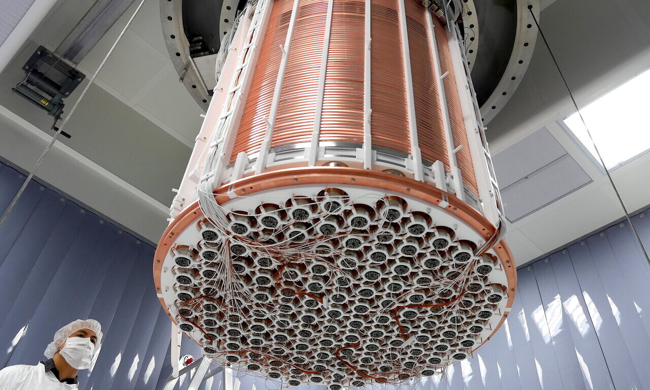 a-new-dark-matter-experiment-refuted-past-signs-of-the-existence-of-new-particles