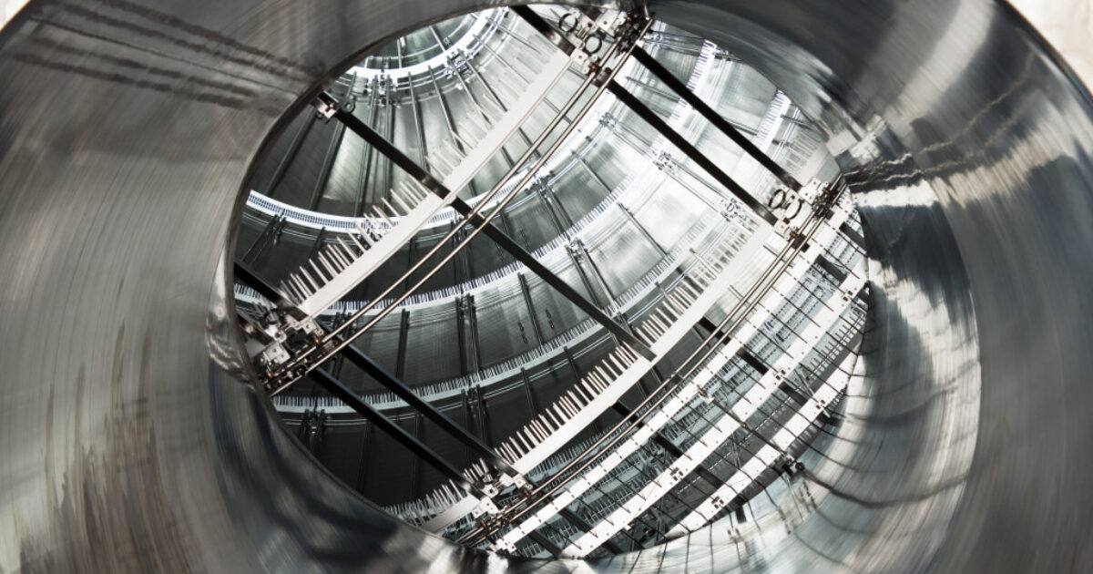 british-engineers-construct-a-crucial-link-for-the-worlds-premier-neutrino-experiment