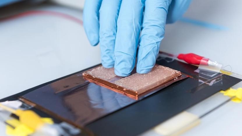 scientists-at-the-gwangju-institute-of-science-and-technology-use-carbon-particles-to-make-triboelectric-nanogenerators-produce-more-power