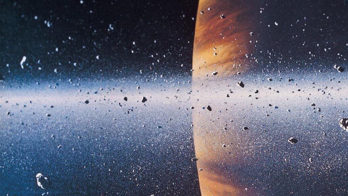 How do Uranus and Neptune create rare diamond rains?