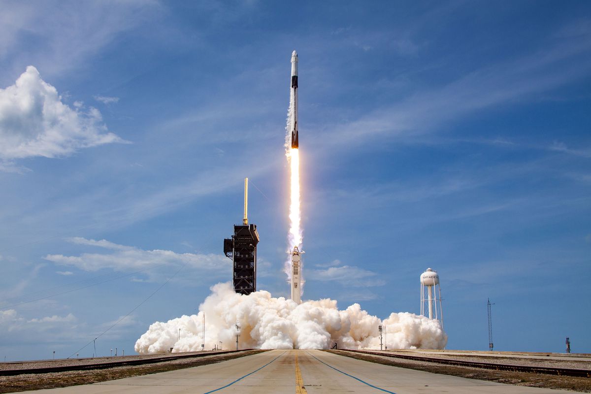 SpaceX launches 51 satellites into orbit while NASA continue to struggles