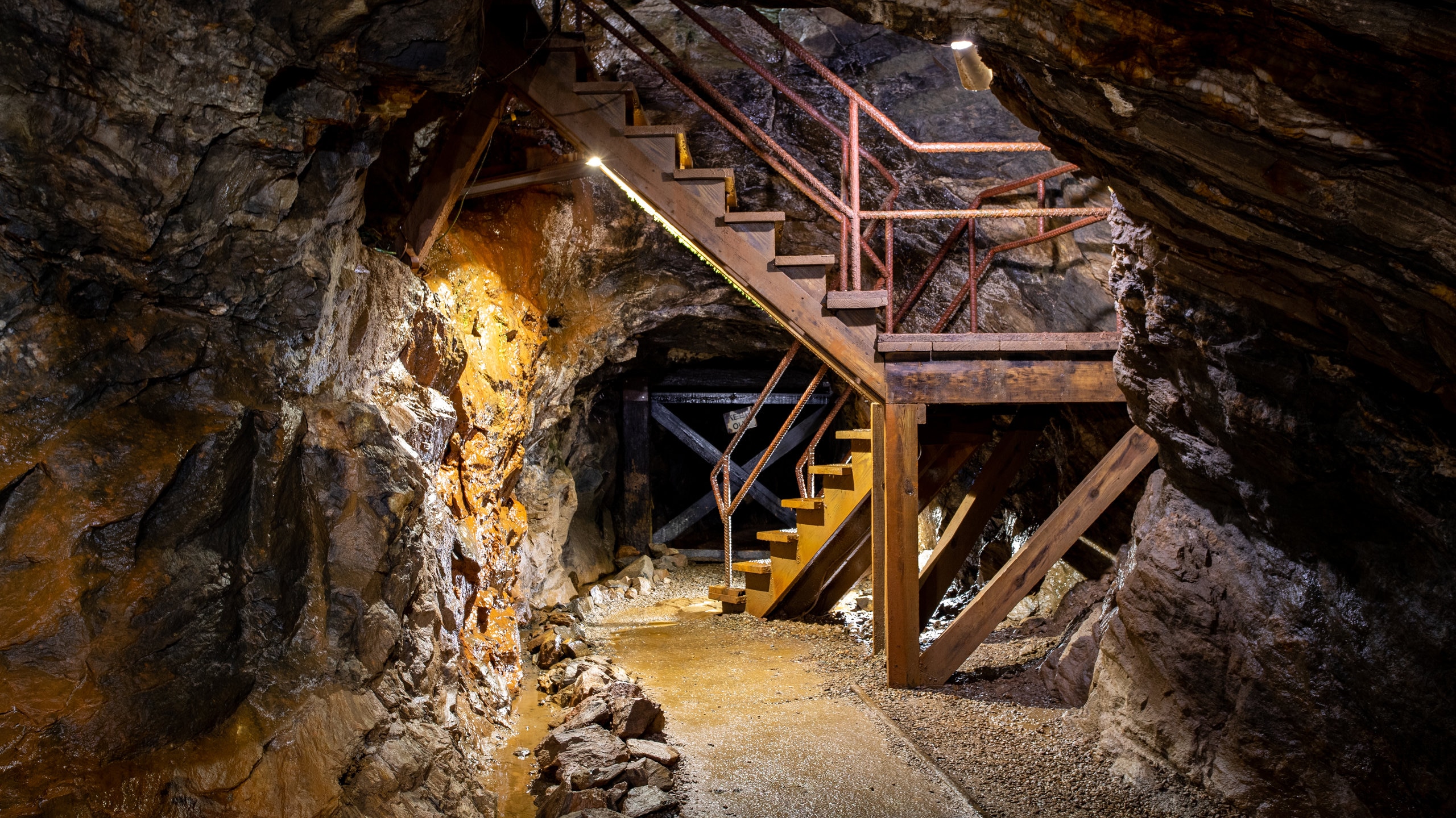 Largest underground caverns ever are present in a former gold mine
