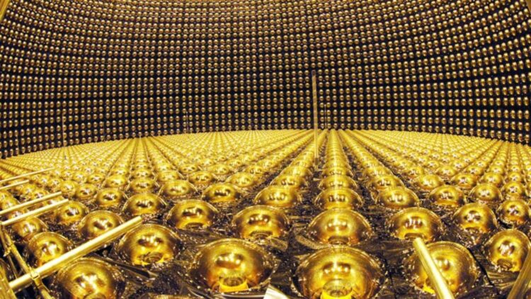 Japan’s Underground Telescope Detects “Ghost Particles”: How Neutrinos Reveal the Hidden Universe