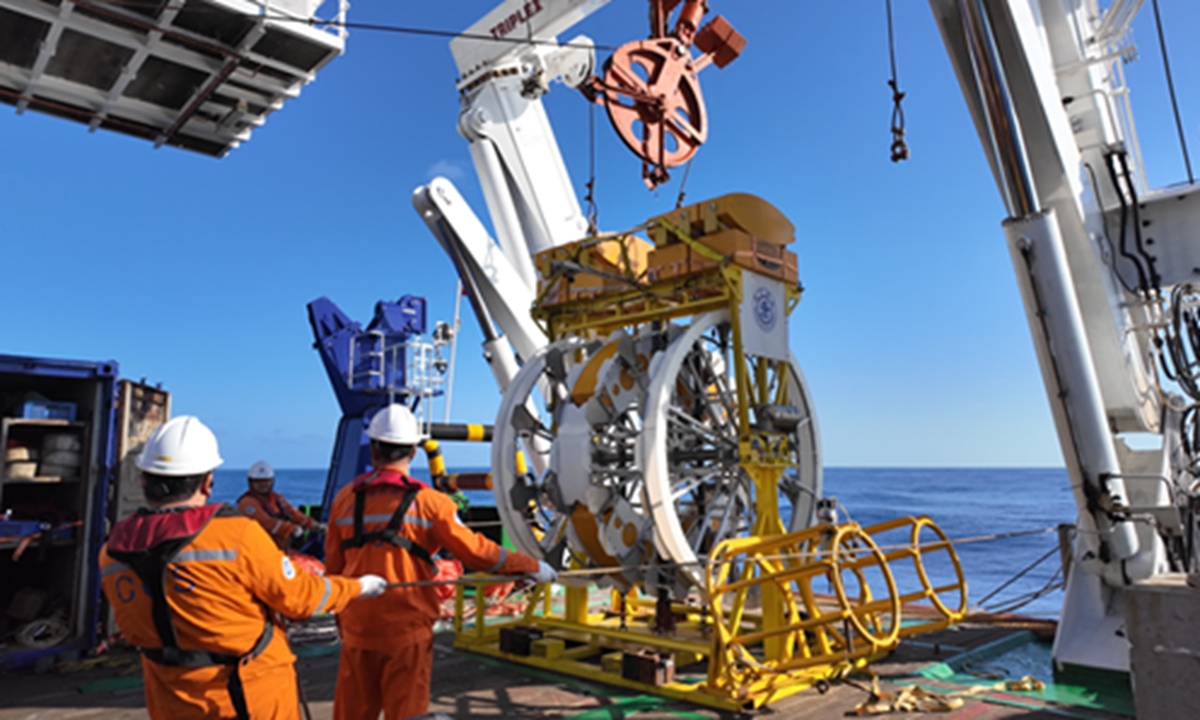 Hardware for China's neutrino telescope passes a deep-sea test